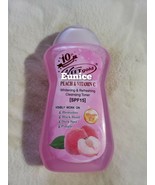 Veet Gold peach and vitamin C Whitening &amp; Refreshing Cleansing Toner 300ml - $34.17 CAD