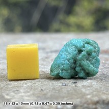 Turquoise crystal: genuine spiritual healing mineral stone, certified - $17.01