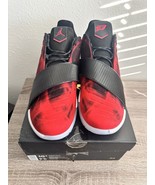 Authenticity Guarantee

Jordan Brand CP3XI Rocket Fuel Red and Black 201... - $4,422.65 MXN