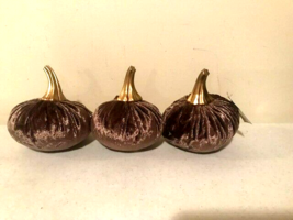 Set 3 Brown Pumpkin sitters - $30.02 CAD