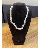 Vintage White Puka Sea Shell Necklace Hawaii Beach Florida Hippie KG - $367.57 MXN