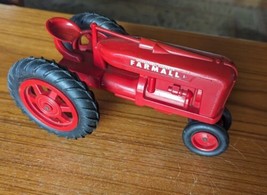 Product Miniature International Harvester Mc Cormick Farmall M Tractor 1/16 Vtg. - £26.50 GBP