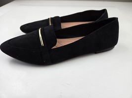 black flat womens shoe size 7 - $18.81