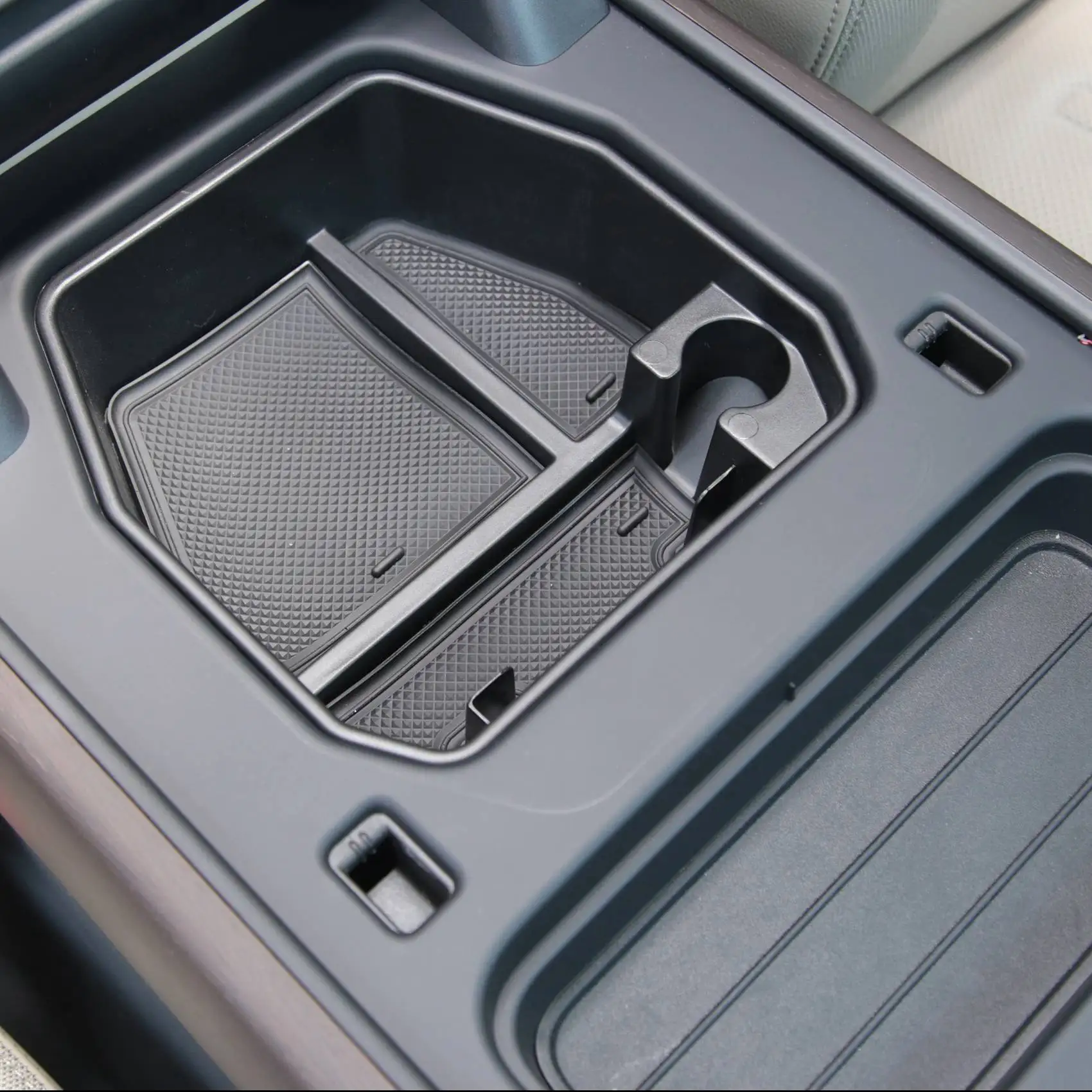 for Land Rover Defender 110 2020 2021 Car Center Console Storage Box Armrest - £17.85 GBP