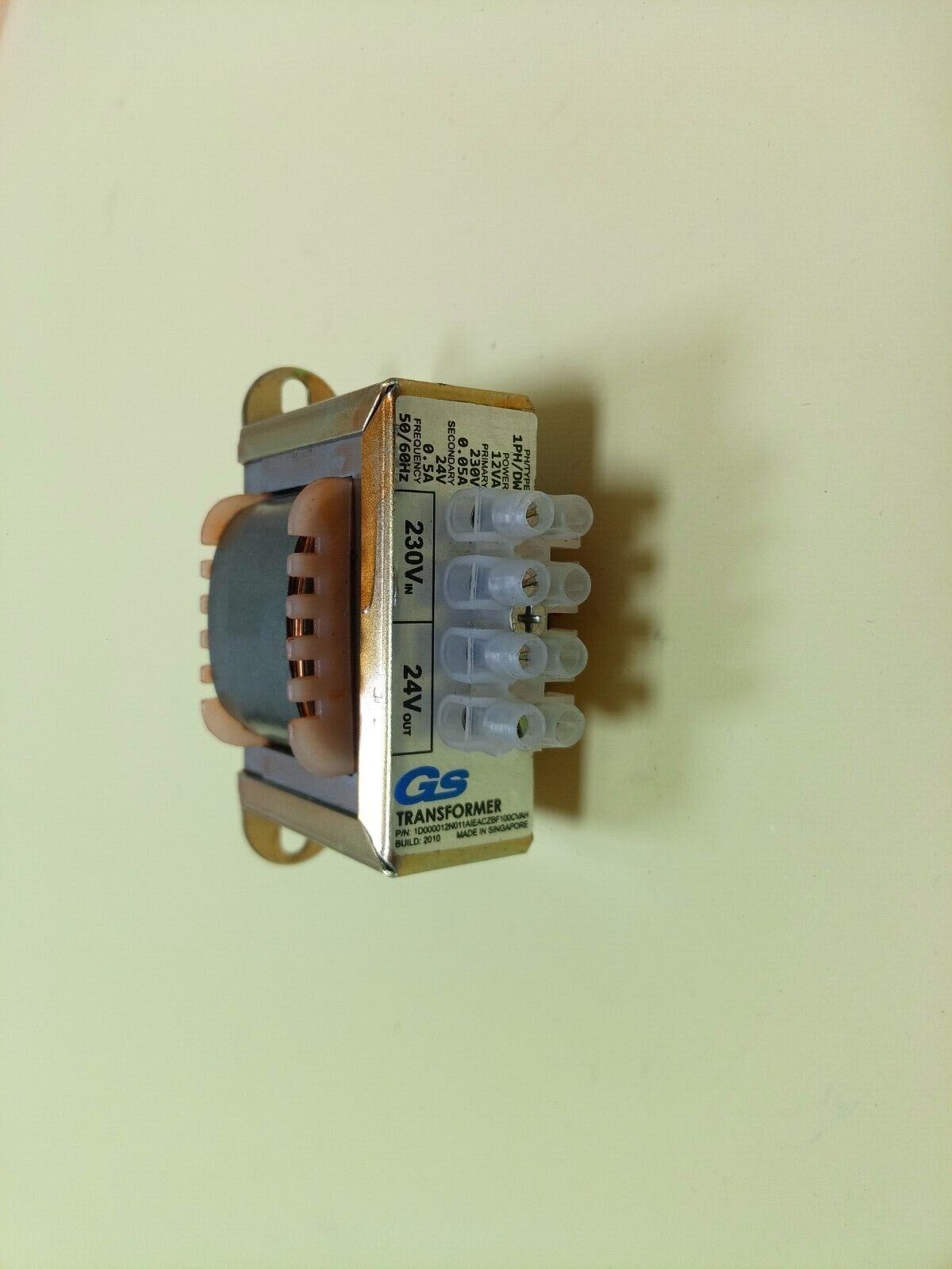 GS 1D000012NO11AIEACZBF100CVAH Single Phase Isolation Transformer - $322.92
