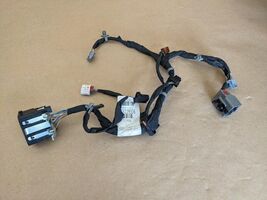 OEM 2016 Chevrolet Suburban Roof Overhead Console wire Harness 23229306 - $25.73
