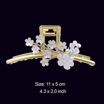 Elegant Large Gold Hair Claw with Acrylic Flower - £6.64 GBP