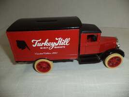 1931 Hawkeye ERTL Key Turkey Hill Minit Market Bank - $19.99