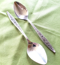 Ekco Eterna Stainless 2 Soup Spoons Santiago Pattern Black Accent - $7.91