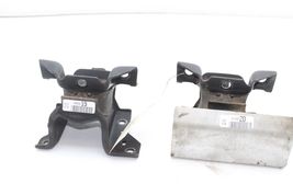 01-10 CHEVROLET SILVERADO 2500HD 6.6L ENGINE MOUNTS PAIR Q6988 image 3