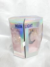 Ariana Grande Moonlight  2 Piece Eau De Parfum Gift Set Half Moon Keychain image 3