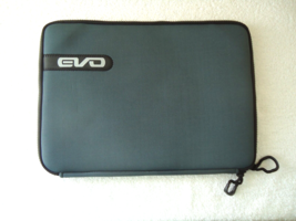 &quot; NWT &quot; Evo Style# 81003-WM Soft Ipad / Laptop / Notebook / Zip Up Case - $19.62