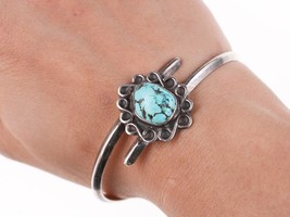 6 5/8&quot; Vintage Navajo sterling and turquoise bracelet h - £89.73 GBP