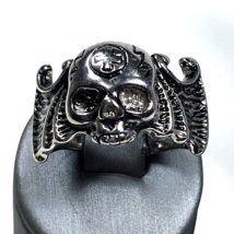 Size 15 Mens 316L Stainless Steel High Polish Signet Skull Ring with Bat Wings - £19.38 GBP