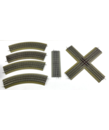 Lot of 6+ Pieces Lionel Fastrack O Gauge Fast Track Curves Straight 90° ... - $59.39
