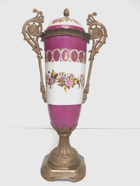 Primary image for DECORATIVE VICTORIAN VENETIAN STYLE PORCELAIN W/ BRONZE URN VASE