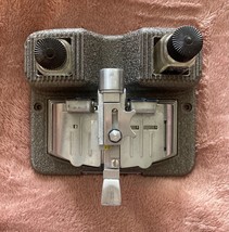 Revere Curv - A - Matic 8mm / 16 mm Film Splicer Vintage Chicago IL - $25.77 CAD