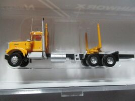 Trainworx # 49085 Kenworth W900 Log Truck Yellow N-Scale - $936.75 MXN