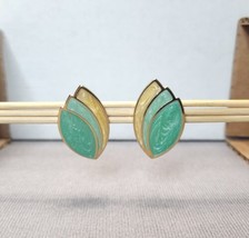 Vintage Gold-tone Green &amp; Cream Enamel Leaf Stud Earrings Pierced 1980s Fashion - £15.79 GBP