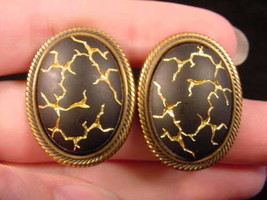 (EE-238-C) Black + gold egg shaped crackle Czech glass oval clip on earrings - £18.39 GBP