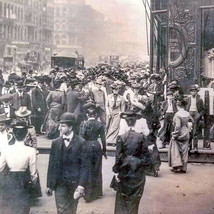 Photo Old Vintage The crowds on State Street, Chicago, 1895. Reproduction - £9.79 GBP