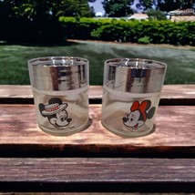 Vintage Walt Disney World Mickey &amp; Minnie Mouse Glass Salt &amp; Pepper Shak... - £14.00 GBP
