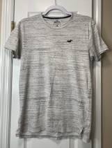 Men’s Grey White Hollister Size XS Longline Tee - $11.95