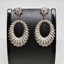 Vintage Hedison Hedy Dangle Hoop Silver Tone Pierced Earrings - £13.43 GBP