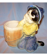 Vintage Royal Copley Boy w/Barrel Planter-6 inches tall - €12,50 EUR