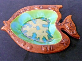 Treasure Craft MCM 1960s Era Fish Shape Ashtray #391 Green Glaze Sea Lif... - $22.99