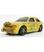 Hotwheels Gold Ford Escort Rally #5 1996 Diecast Car from Flamin&#39; Hot Wh... - €4,35 EUR