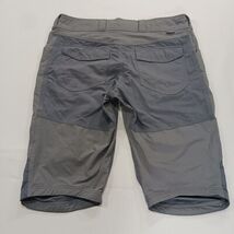 REI RN#37249 Women's Gray Nylon Spandex Blend Stretch Shorts Size 12 (34×13) image 2