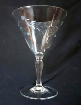 Radio Glass Champagne Goblet 5.25&quot; Stemware Made in Japan Laurel Leaf Sw... - £6.17 GBP