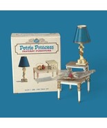 Ideal Petite Princess Fantasy Dollhouse Lady Lamp, Furniture, Tier Table... - €21,04 EUR Ideal Petite Princess Fantasy Dollhouse Lady Lamp, Furniture, Tier Table... - €21,04 EUR