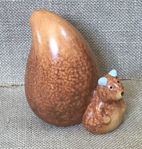 Kitsch Ceramic Squirrel Figurine w Big Bushy Tail Wildlife Woodland Critter - $8.91
