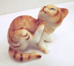 Danbury Mint Cats Of Character "Start From Scratch" Fine Bone China Figurine - $28.95