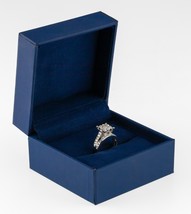 Authenticity Guarantee

14k White Gold Costco Diamond Wedding Set TCW 1.10 ct... - £1,110.04 GBP