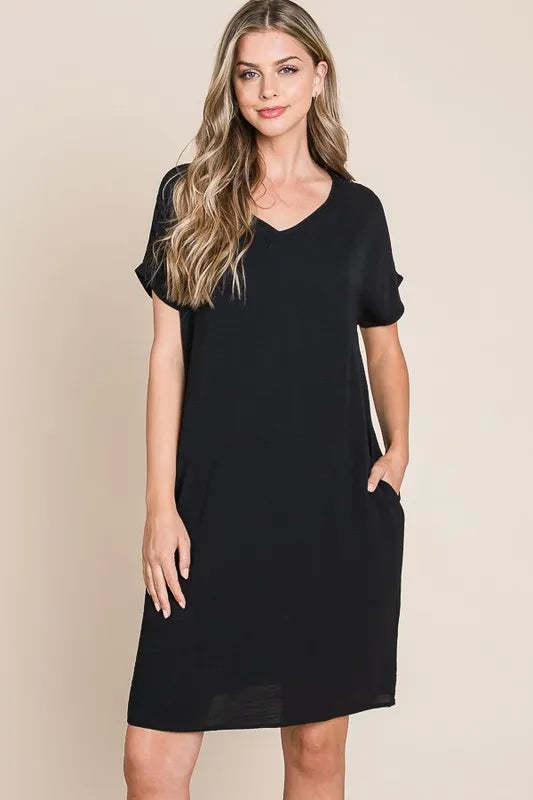 BOMBOM V-Neck Short Sleeve Dress with Pockets - $28.31