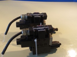 NACHI DIRECTIONAL CONTROL VALVE SS-G01-A3Z-R-C115-E20 0001 - $1,070.89 MXN