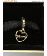  Pandora Sterling Silver &amp; 14K Family Script Dangle Charm Bead 792011  - $1,201.71 MXN