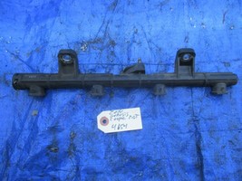 2010 Hyundai Genesis coupe 2.0T fuel injector fuel rail assembly OEM 465... - $59.99