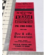 Matchbook Cover  Dee &amp; aRe Restaurant  Pizza   Stuart, FL.  gmg  Unstruck - €10,70 EUR
