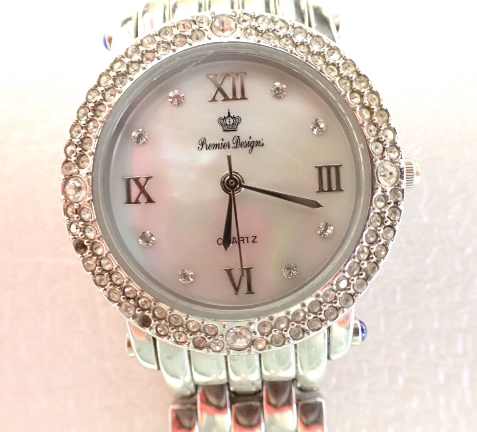 PREMIER DESIGNS DY211006 Quartz Crystals MOP Women&#39;s Wristwatch - $21.29