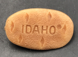 Idaho Potato Brown Plastic Pin Pinback 1.25&quot; x 0.75&quot; - $8.59