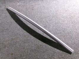 DG94-00686A SAMSUNG RANGE OVEN DOOR HANDLE - $20.00