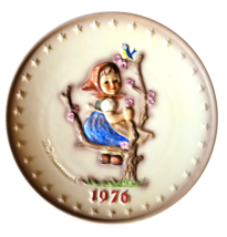 Vintage German Goebel M.J. Hummel Annual Plate - 1976 - £15.94 GBP