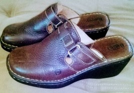 Born Dark Brow Leather Slip On Sandals Size 9 M - £37.43 GBP