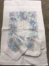 Vintage Towel Set Steven&#39;s Utica 1 Hand Towel 2 Wash Cloths Blue Pink White - £9.49 GBP