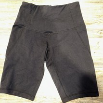 Z by Zella Women&#39;s Black Top Pocket Leggings Shorts. Size Small. NWOT. 16 - $12.86