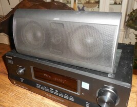 Jamo 50 Center Chanel Surround Sound Stereo Speaker 90 Watt Made In Denmark - $54.99